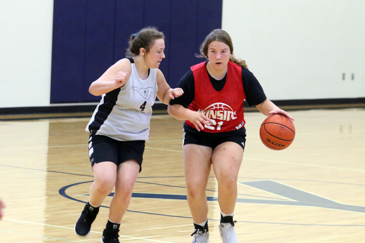 York Girls Basketball Camp (25).jpg